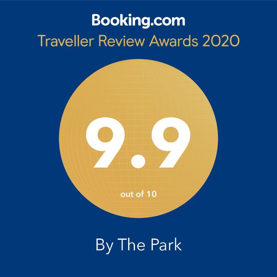 Апартаменти By The Park Free Parking Белград Екстер'єр фото